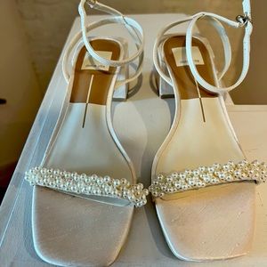 7.5 Dolce Vita White Pearl Heels- New in Box